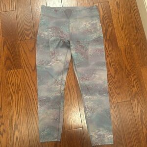 Lululemon grey multi colored leggings 10